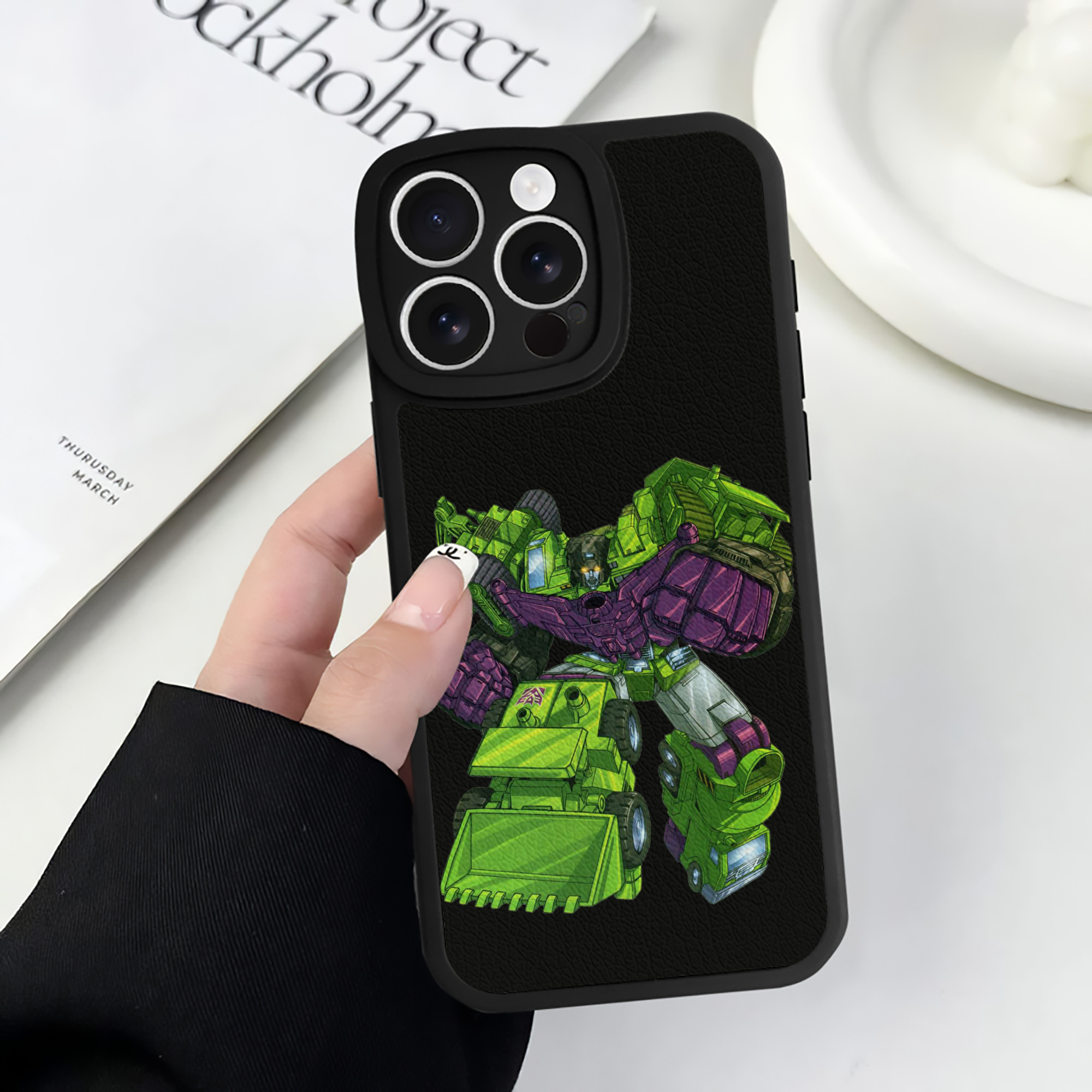 （画像用）  【iPhone 16シリーズ対応】シリコンスマホケース（レザー調） 材質：シリコン